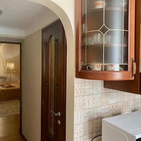 Cozy Apartment Lviv Eksteriør billede